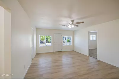 300 N Magma Avenue, Superior, AZ 85173 - Photo 6