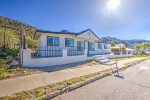 300 N Magma Ave, Superior, AZ 85173 - Photo 1