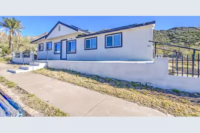 300 N Magma Avenue, Superior, AZ 85173 - Photo 2