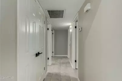 1734 W Banff Lane, Phoenix, AZ 85023 - Photo 28