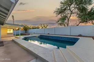 1734 W Banff Ln., Phoenix, AZ 85023 - Photo 34