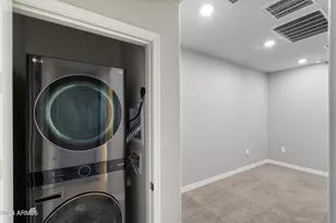 1823 E Chelsea Ln, Gilbert, AZ 85295 - Photo 18