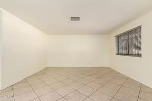 1136 E Caldwell St, Phoenix, AZ 85042 - Photo 10