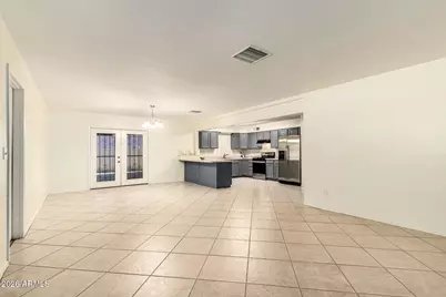 1136 E Caldwell Street, Phoenix, AZ 85042 - Photo 12