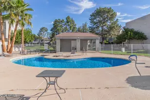 19601 N 7th St, Phoenix, AZ 85024 - Photo 16