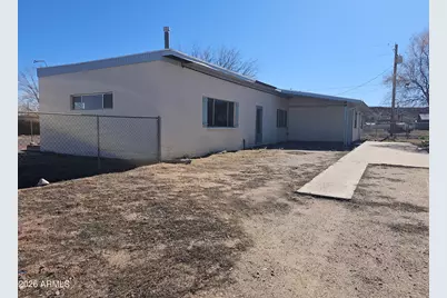 216 E Yuma Street, Huachuca City, AZ 85616 - Photo 1