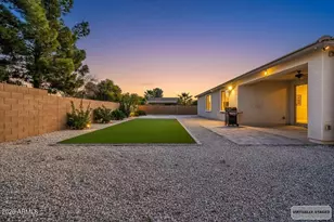 14384 W Hearn Rd, Surprise, AZ 85379 - Photo 62