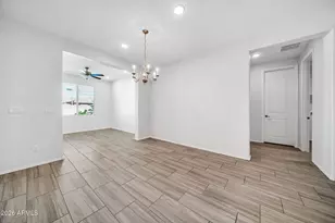 14384 W Hearn Rd, Surprise, AZ 85379 - Photo 18