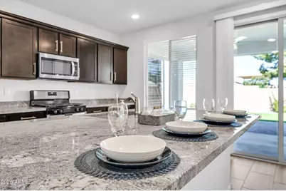 14384 W Hearn Road, Surprise, AZ 85379 - Photo 8