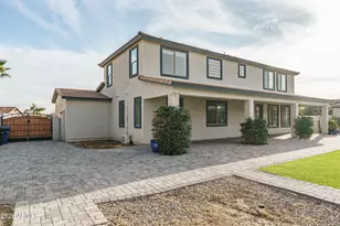 18478 W Saguaro Ln, Surprise, AZ 85388 - Photo 44