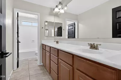 18478 W Saguaro Lane, Surprise, AZ 85388 - Photo 40