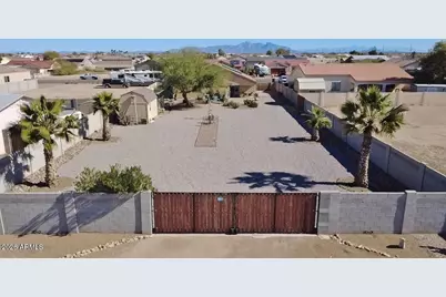 15774 S Saxon Road, Arizona City, AZ 85123 - Photo 2
