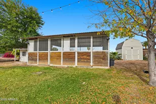 2858 E Redfield Rd, Gilbert, AZ 85234 - Photo 52