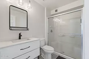 2858 E Redfield Rd, Gilbert, AZ 85234 - Photo 38