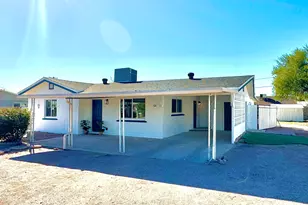 524 S Saguaro Dr, Apache Junction, AZ 85120 - Photo 1