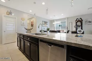 2112 S 123rd Ln, Avondale, AZ 85323 - Photo 10