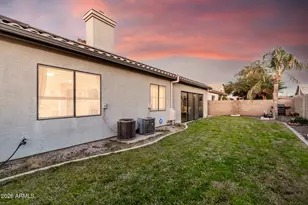 755 E Orchid Ln, Gilbert, AZ 85296 - Photo 8