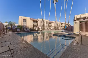 8500 E Indian School Rd, Scottsdale, AZ 85251 - Photo 22