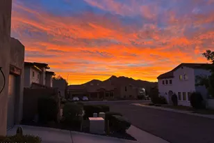 1732 E Gelding Dr, Phoenix, AZ 85022 - Photo 2