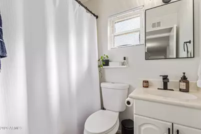 921 W Muriel Drive, Phoenix, AZ 85023 - Photo 22