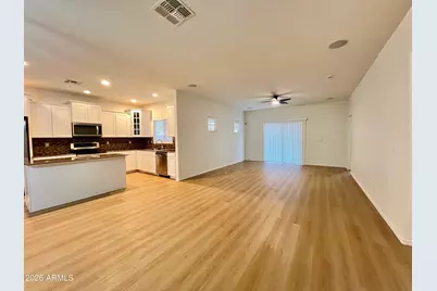 1047 S Sacramento Place, Chandler, AZ 85286 - Photo 4