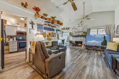 6405 W Mercer Lane, Glendale, AZ 85304 - Photo 2