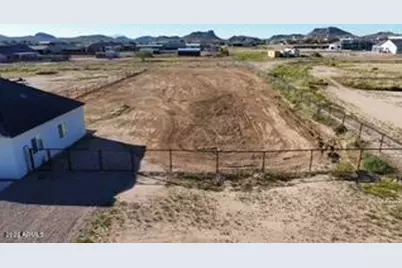 713 W Adobe Dam Drive #B, San Tan Valley, AZ 85143 - Photo 2