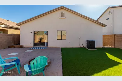 812 W Saint Charles Avenue, Phoenix, AZ 85041 - Photo 16