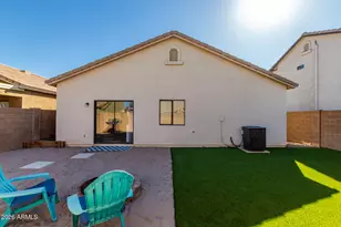 812 W St Charles Ave, Phoenix, AZ 85041 - Photo 16