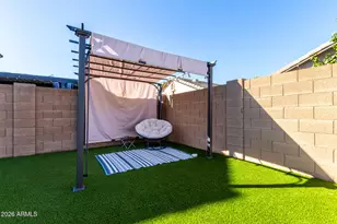 812 W St Charles Ave, Phoenix, AZ 85041 - Photo 20