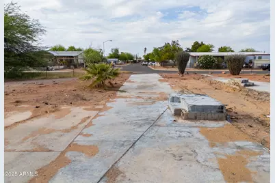 725 W Cholla Drive #14, Casa Grande, AZ 85122 - Photo 14