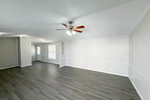 7920 W Glendale Ave, Glendale, AZ 85303 - Photo 6