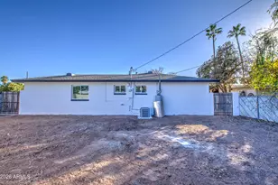 2048 W Claremont St, Phoenix, AZ 85015 - Photo 34