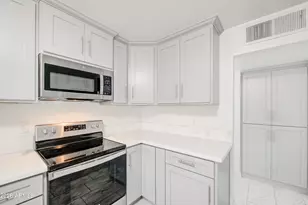 2048 W Claremont St, Phoenix, AZ 85015 - Photo 18