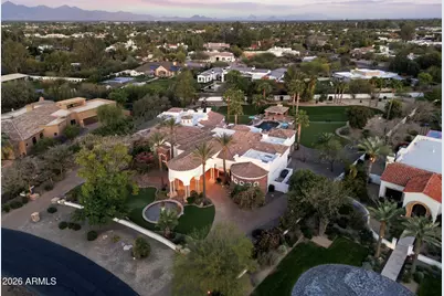9071 N 53rd Place, Paradise Valley, AZ 85253 - Photo 2