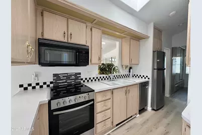 2358 S Pomo Avenue, Apache Junction, AZ 85119 - Photo 8