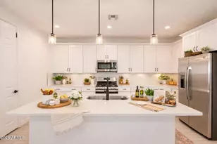 2667 N 195th Dr, Buckeye, AZ 85396 - Photo 12