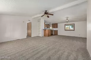 4184 E Palm Ln, Coolidge, AZ 85128 - Photo 8