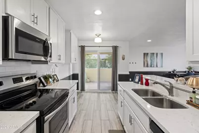 756 E Eugie Avenue, Phoenix, AZ 85022 - Photo 6