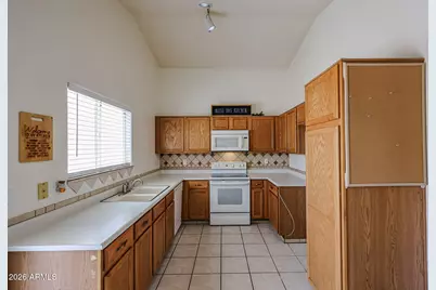 13709 W Ocotillo Lane, Surprise, AZ 85374 - Photo 4