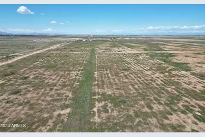 1550 E Hanna Road, Eloy, AZ 85131 - Photo 2