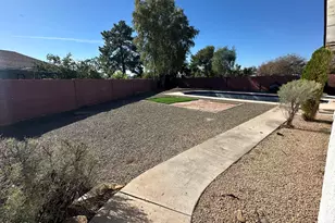 8602 N 56th Dr, Glendale, AZ 85302 - Photo 4