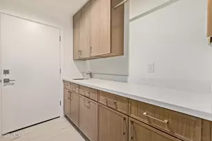 9384 E Palm Tree Dr, Scottsdale, AZ 85255 - Photo 32