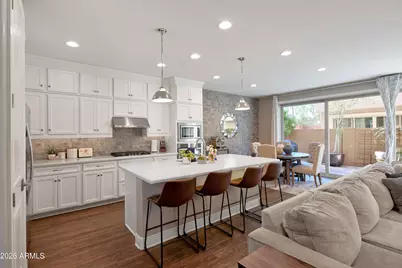 963 E Danbury Drive, Phoenix, AZ 85022 - Photo 2