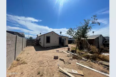 11006 W Hopi Street, Avondale, AZ 85323 - Photo 4