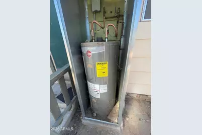 11006 W Hopi Street, Avondale, AZ 85323 - Photo 6