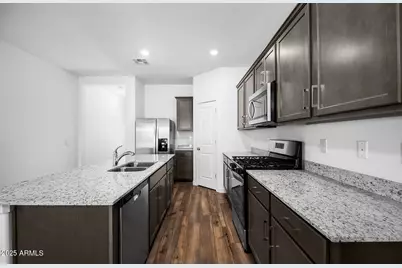 6622 S 246th Lane, Buckeye, AZ 85326 - Photo 8