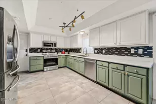 7803 E MacKenzie Dr, Scottsdale, AZ 85251 - Photo 10