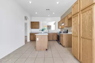 2720 E Carla Vista Dr, Chandler, AZ 85225 - Photo 10