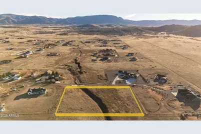 11144 N Rowdy Bunch Pass Pass #14, Prescott Valley, AZ 86315 - Photo 1